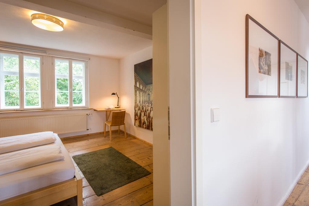 "Goethezimmer" Ferienwohnung Und Zimmer Am Burgplatz Weimar  Zewnętrze zdjęcie