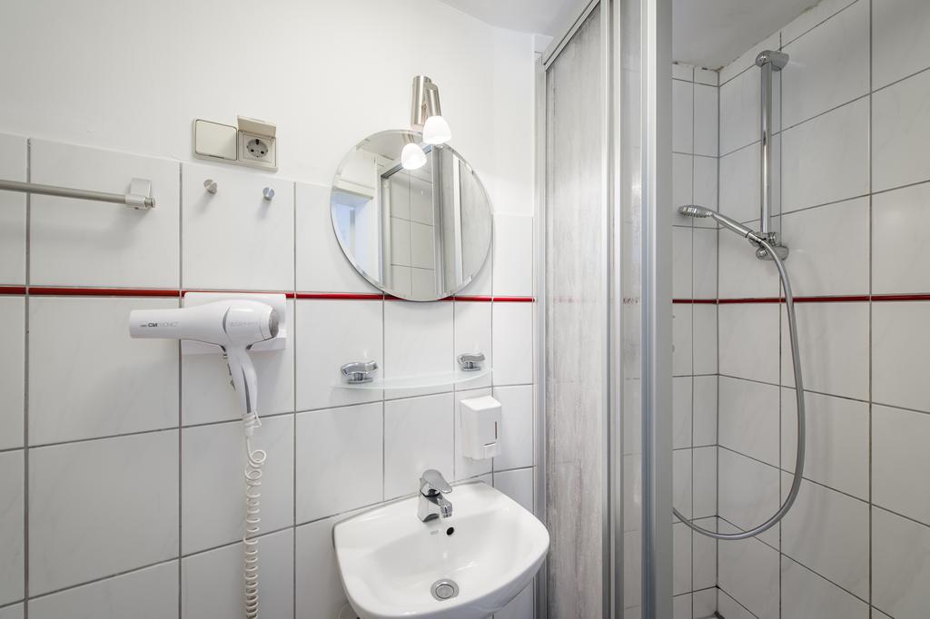 "Goethezimmer" Ferienwohnung Und Zimmer Am Burgplatz Weimar  Zewnętrze zdjęcie